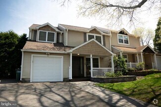 Building Photo - 9 Tree Bark Ln