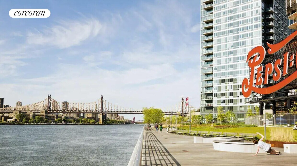 4610 Center Blvd Unit 2215, Long Island City, NY 11109 Room for Rent