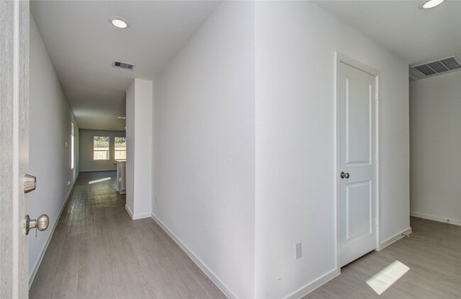 Foto del edificio - 14845 N Ascot Bnd Cir