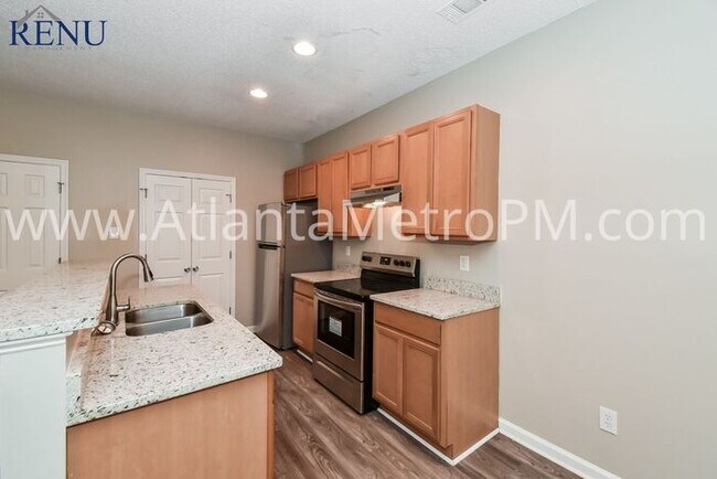 Foto del edificio - Now Available! 3 bedrooms 2 baths