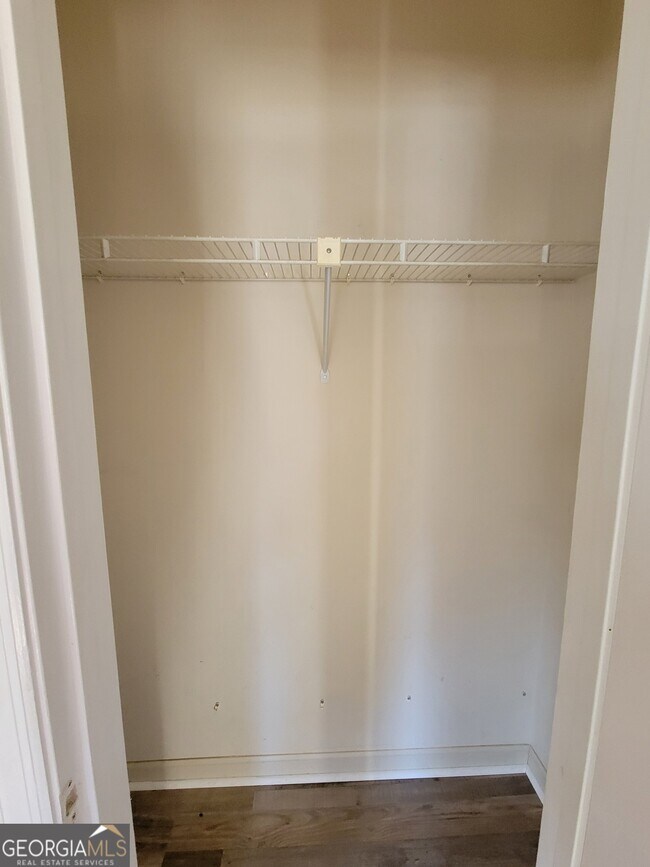 Foto del edificio - 2938 Bridge Dr