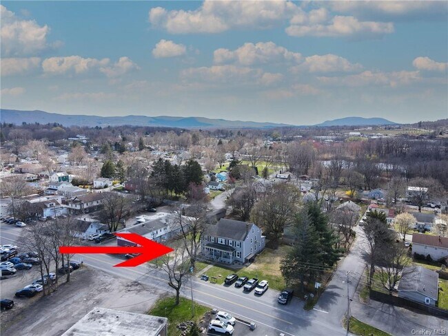 Building Photo - 220 Walsh Ave