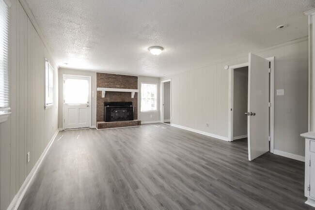 Foto del edificio - 116 Mountainbrook Ln