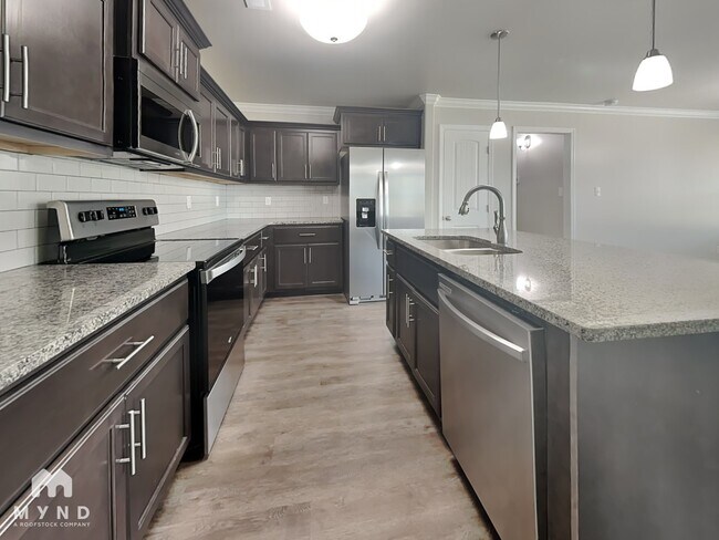 Foto del edificio - 118 Wyatt Cir