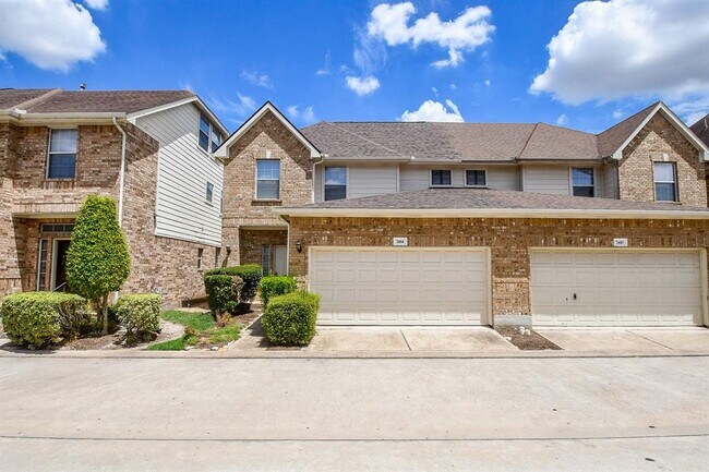 Foto del edificio - 7414 Hollister Ridge