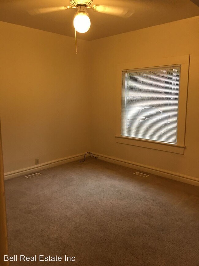 Foto del edificio - 2158-2158 1/2 Alder St