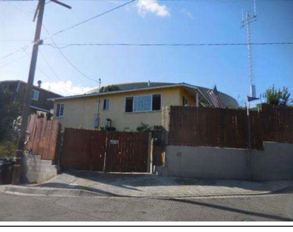 1089 N Eastman Ave, Los Angeles, CA 90063 House for Rent in Los