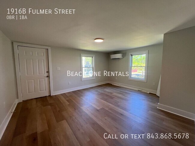 Building Photo - Downtown Conway - Studio Apartment