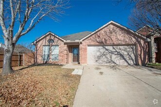 Building Photo - 736 Silverbrook Dr