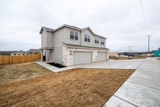 Building Photo - 1203 Garland Rd
