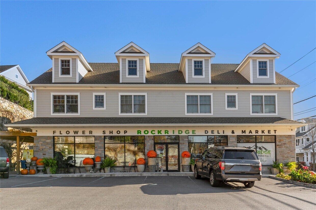 Foto principal - 280 Purchase St