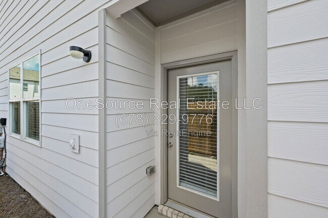 Building Photo - 2366 Haran Dr