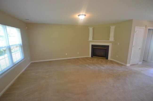Building Photo - 2905 Crawford Brook Ln