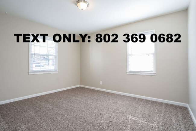 Building Photo - 578 B St