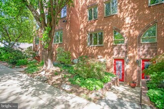 Building Photo - 3307 19th St NW