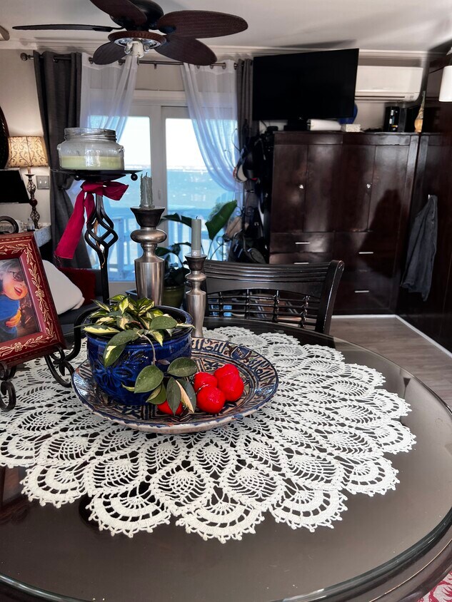 Foto principal - 2306 Emerald Dr