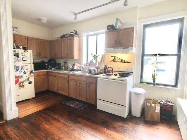 Foto del edificio - 165 Chestnut Ave