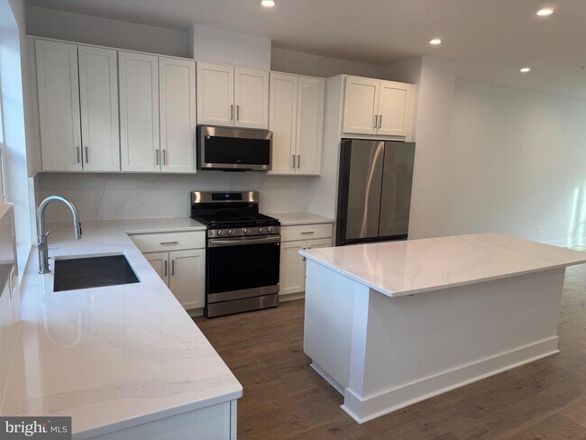 Foto del edificio - 3509 Margaret Jones Pl