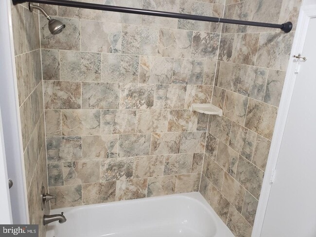 Foto del edificio - 12909 Churchill Ridge Cir