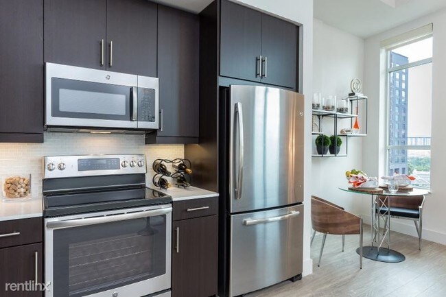 Foto del edificio - 1 br, 1 bath Condo - 90 Rainey St