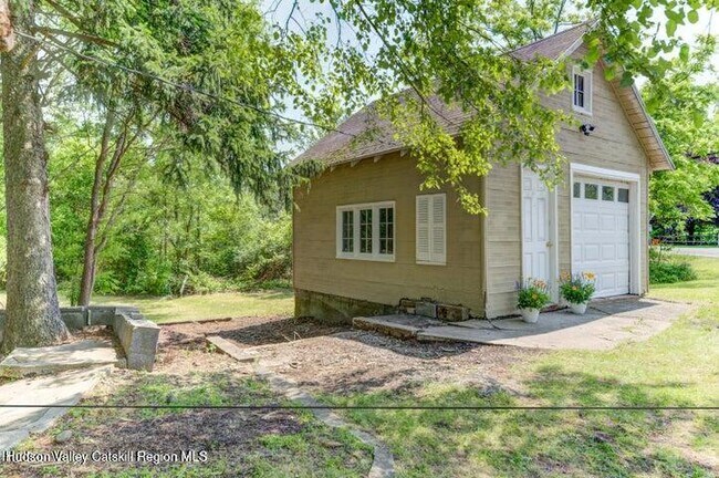 Foto del edificio - 3956 US-9W