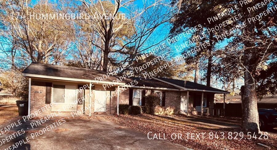 Foto del edificio - 174 Hummingbird Ave