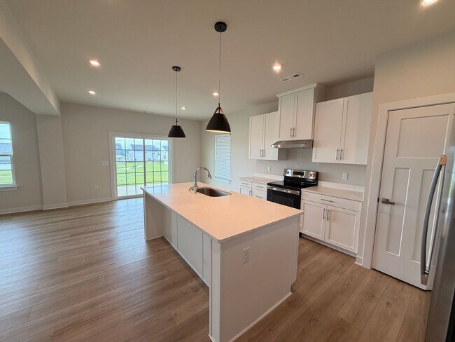 Foto del edificio - Available Now in Smyrna! **4 Bedrooms | 2.5 Bathrooms | Office/Flex Room | 2-Car Garage**