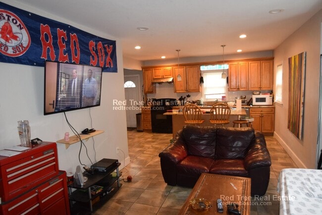 Photo - 34 Long Ave Apartment