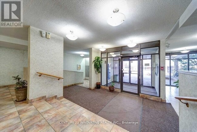 Building Photo - 10-410 Tapscott Rd