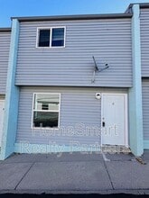 Building Photo - 185 Monroe Ave