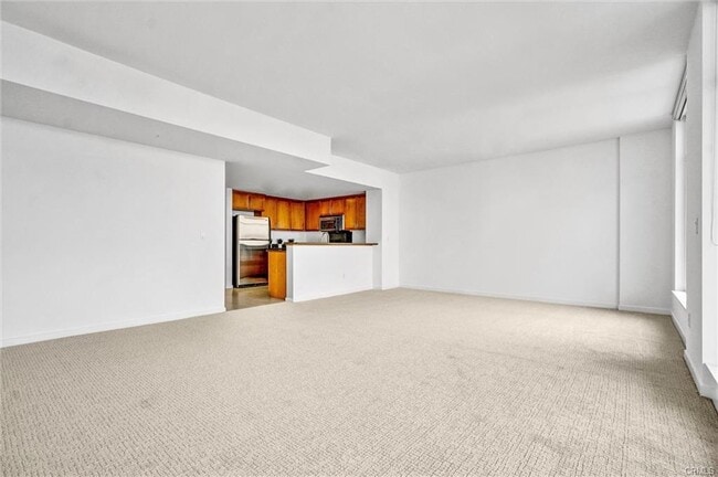 Foto del edificio - 411 W Seaside Way
