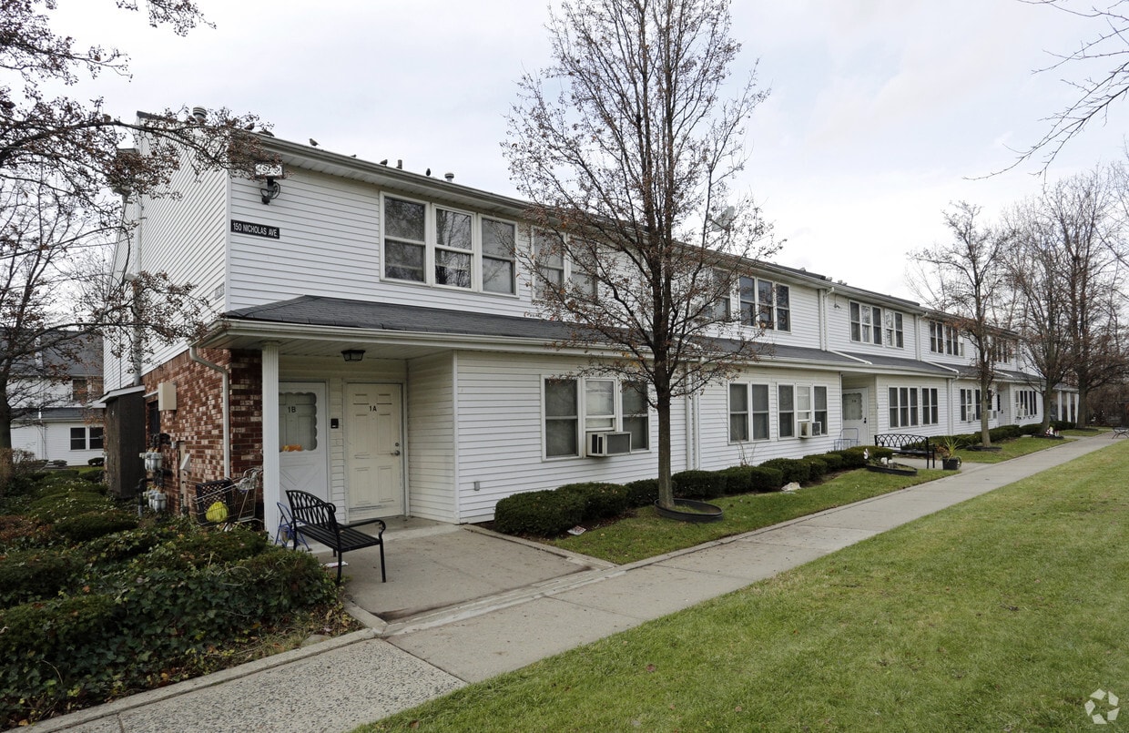 Bridgeview Apartments Apartments in Staten Island, NY