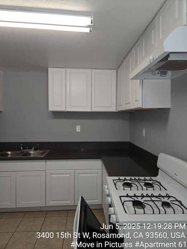 Foto del edificio - 3400 15th St W