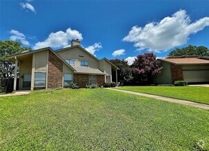 Building Photo - 1803 Ridgebrook Dr