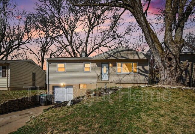 Photo - 1606 Cole Creek Dr House