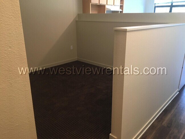 Building Photo - 1225 Railroad Ave