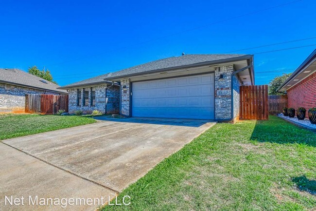 Building Photo - 3 br, 2 bath House - 337 Ridge Bluff Drive