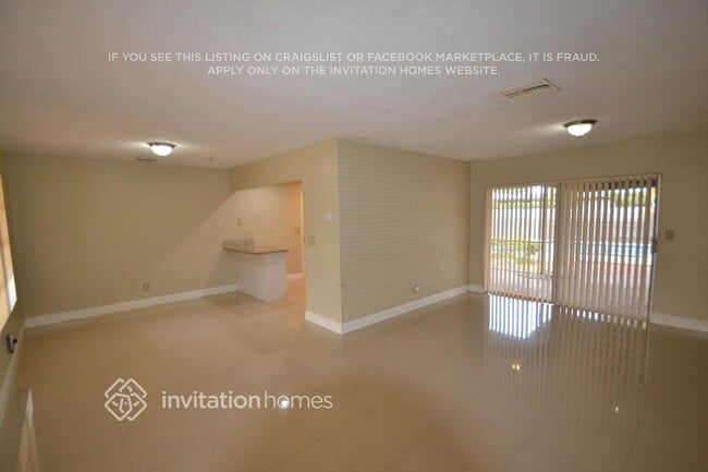 Foto del edificio - 4015 W Park Rd