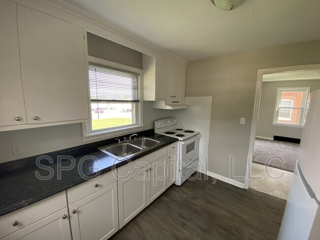 Foto del edificio - 101 Fame Ave