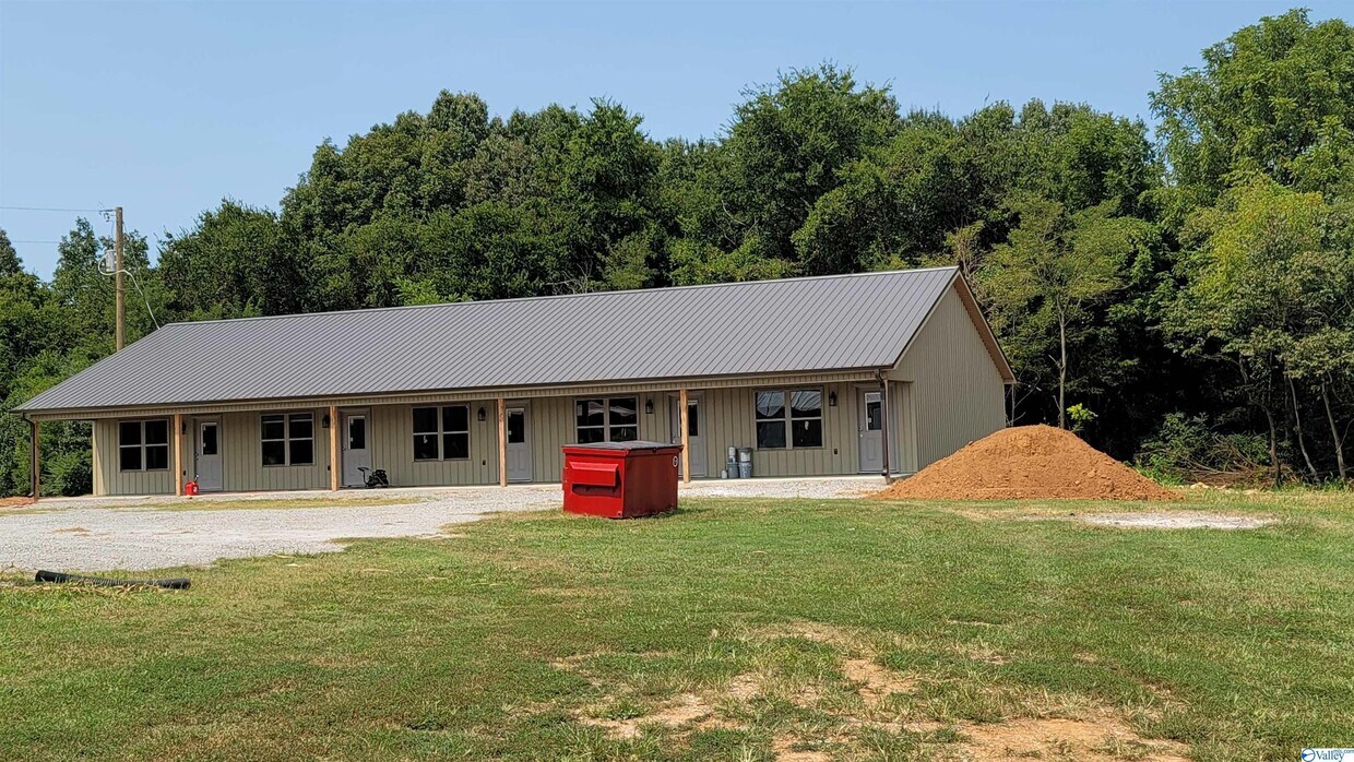 Primary Photo - 6800 Co Rd 91