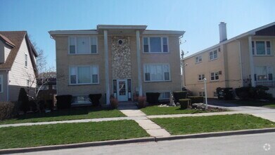 Building Photo - 4549 Forest Ave