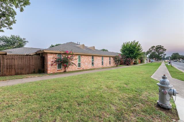 Foto del edificio - 756 E Pecan St