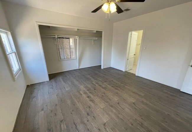 Building Photo - 3805 N 9th Pl