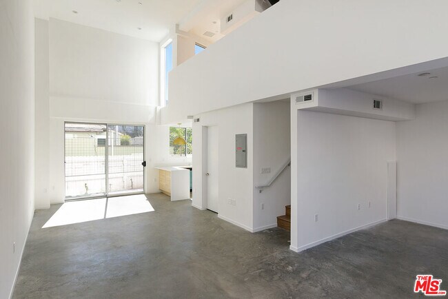 Building Photo - 1244 14th St