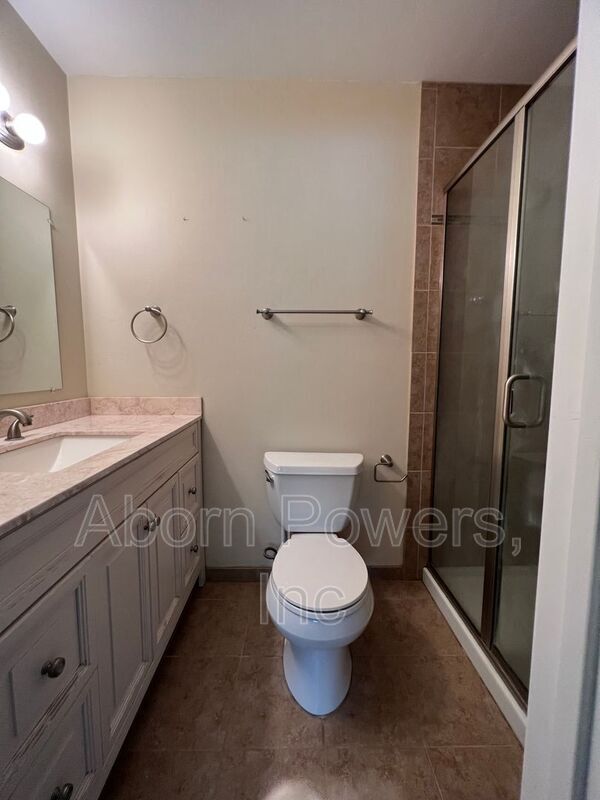 Foto del edificio - 5445 Olympic Way