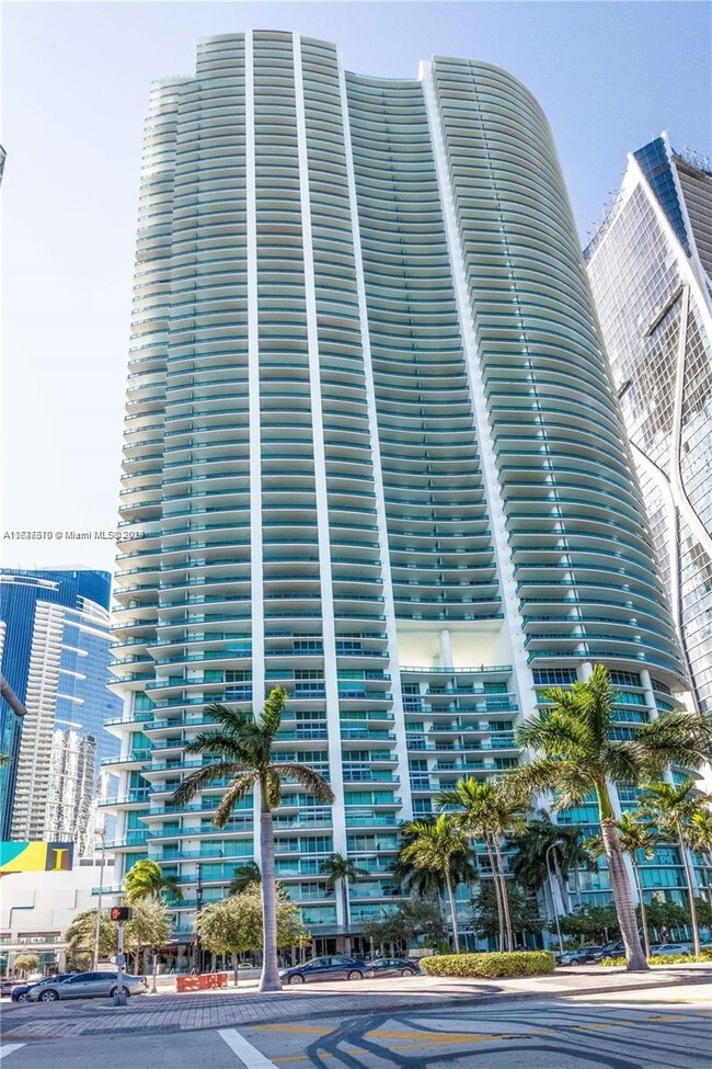 Foto del edificio - 900 Biscayne Blvd