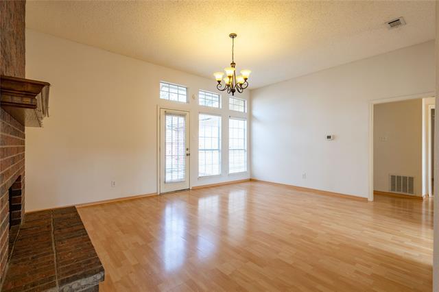 Foto del edificio - 8290 Cripple Creek Dr