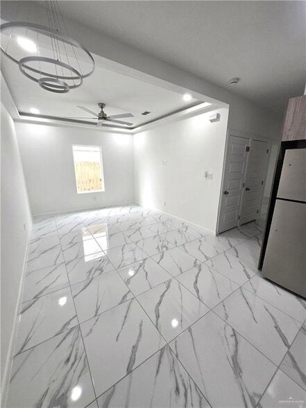 Building Photo - 3201 Magdalena St