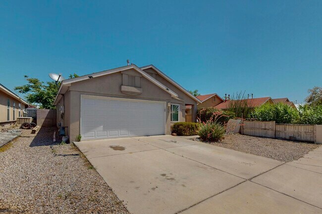 Foto del edificio - 7615 Purple Cone Rd SW