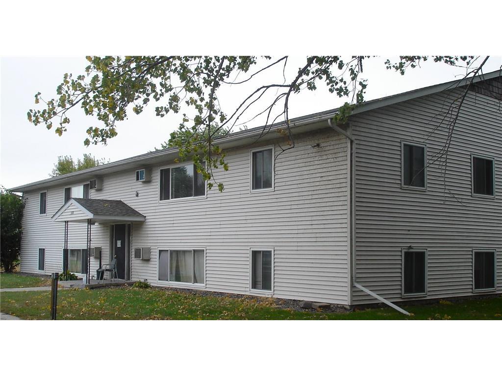 Primary Photo - 188 Lakeview Dr